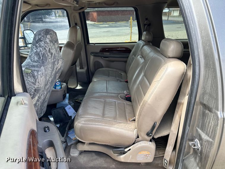 image for item OE9035 2002 Ford  Excursion Limited SUV