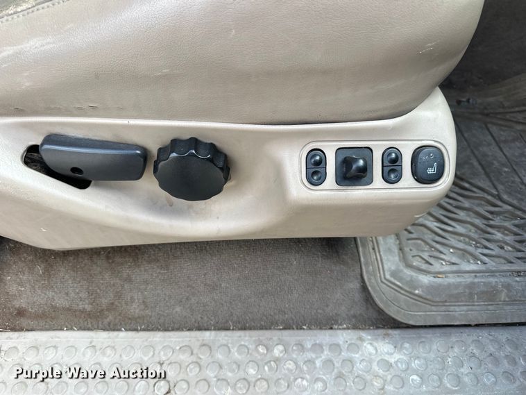 image for item OE9035 2002 Ford  Excursion Limited SUV