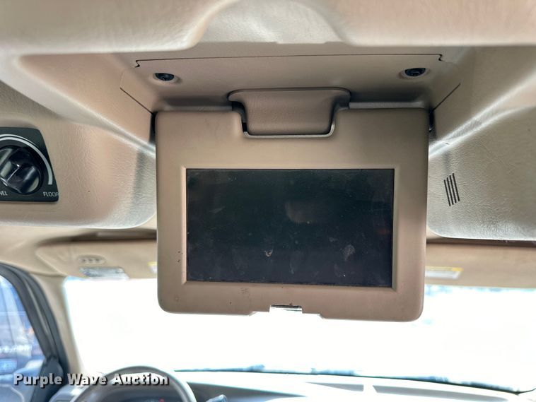 image for item OE9035 2002 Ford  Excursion Limited SUV