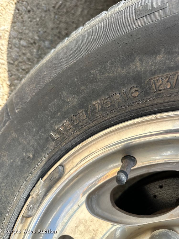 image for item OE9035 2002 Ford  Excursion Limited SUV