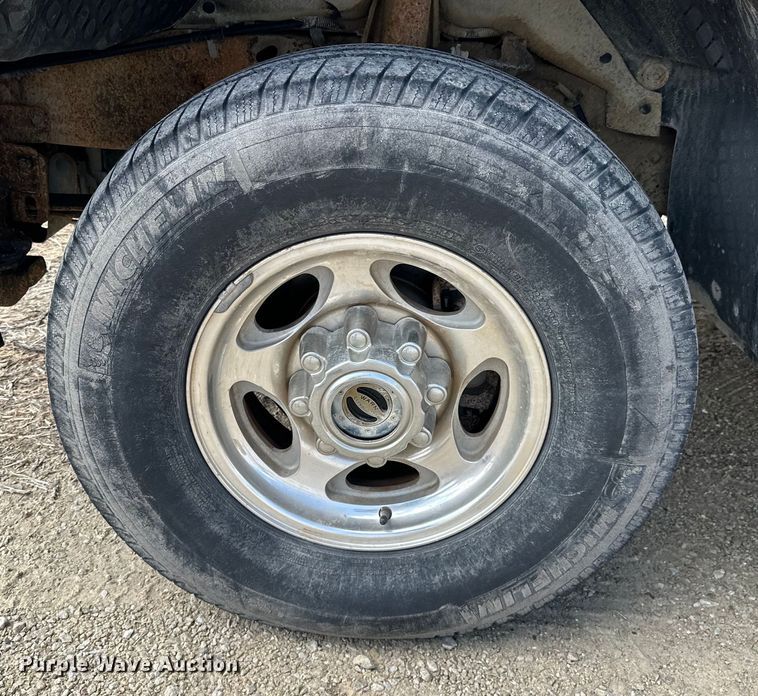 image for item OE9035 2002 Ford  Excursion Limited SUV