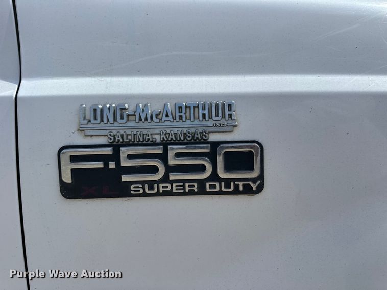 image for item OE9036 2004 Ford  F550 bale bed truck