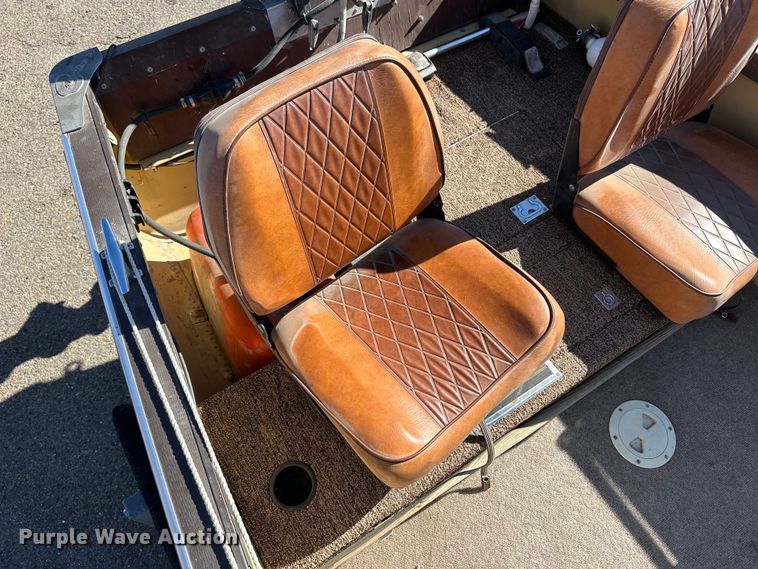 image for item OE9045 1958 Crestliner boat