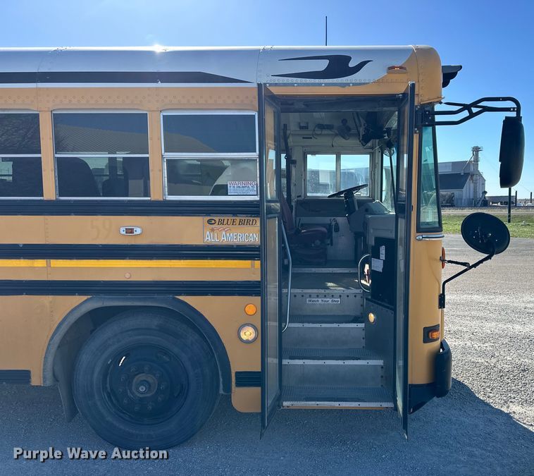 image for item OE9075 2006 Blue Bird All American  school bus