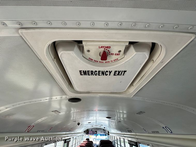 image for item OE9075 2006 Blue Bird All American  school bus