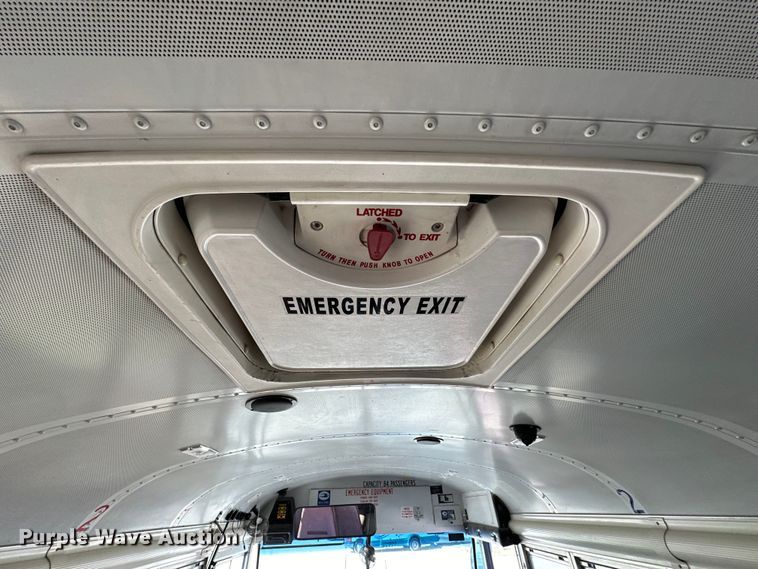 image for item OE9075 2006 Blue Bird All American  school bus