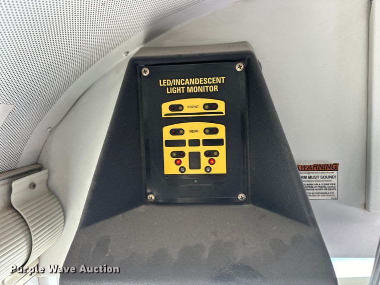 image for item OE9075 2006 Blue Bird All American  school bus