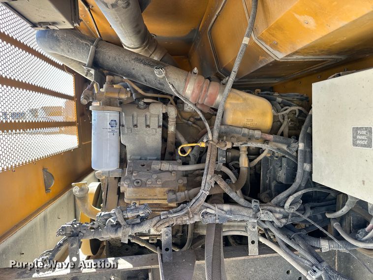 image for item OE9075 2006 Blue Bird All American  school bus