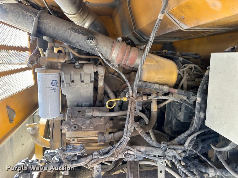 image for item OE9075 2006 Blue Bird All American  school bus