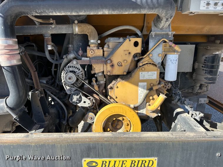 image for item OE9075 2006 Blue Bird All American  school bus