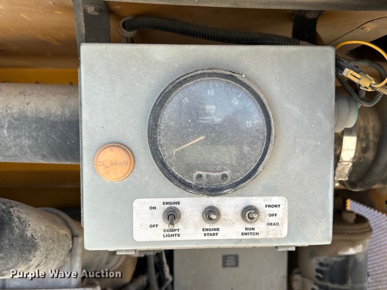 image for item OE9075 2006 Blue Bird All American  school bus