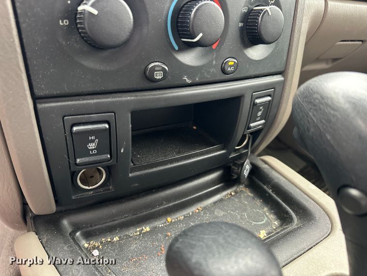 image for item OE9100 2004 Jeep Grand Cherokee SUV