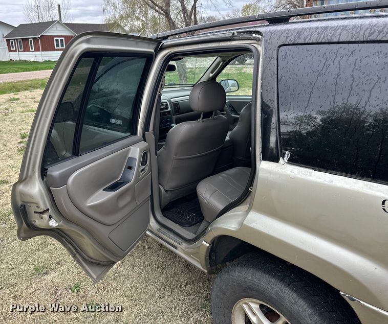 image for item OE9100 2004 Jeep Grand Cherokee SUV