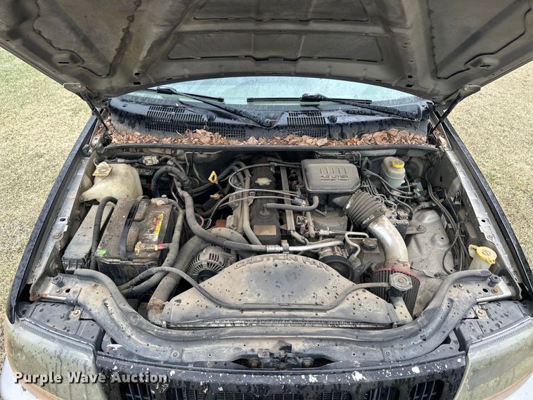 image for item OE9100 2004 Jeep Grand Cherokee SUV