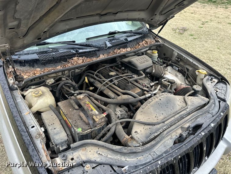 image for item OE9100 2004 Jeep Grand Cherokee SUV