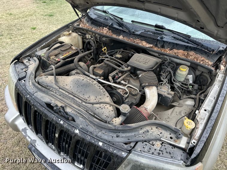 image for item OE9100 2004 Jeep Grand Cherokee SUV