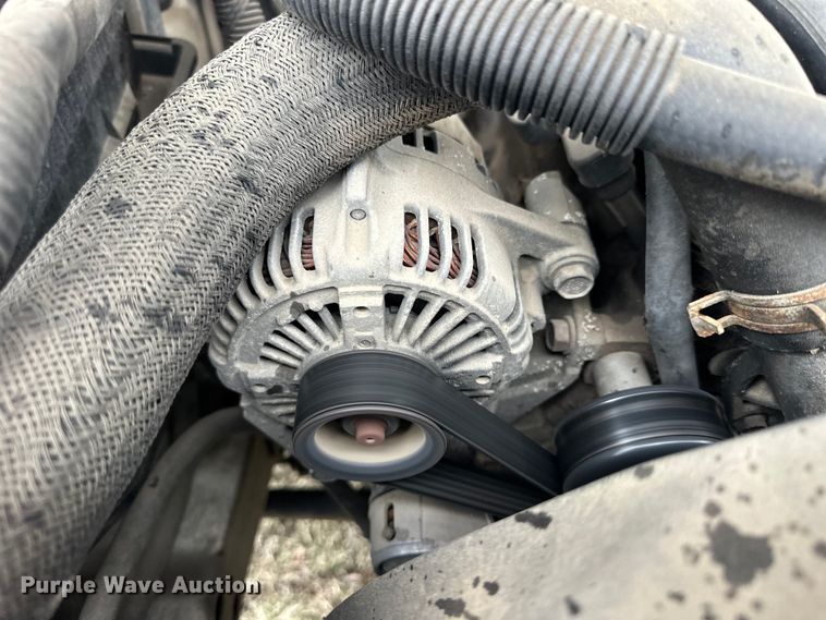 image for item OE9100 2004 Jeep Grand Cherokee SUV