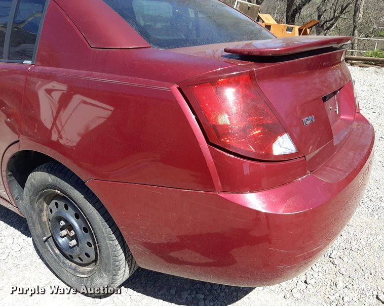 image for item OF9673 2004 Saturn  Ion 