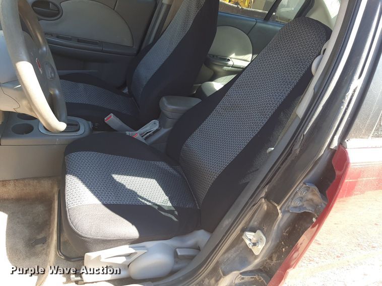 image for item OF9673 2004 Saturn  Ion 