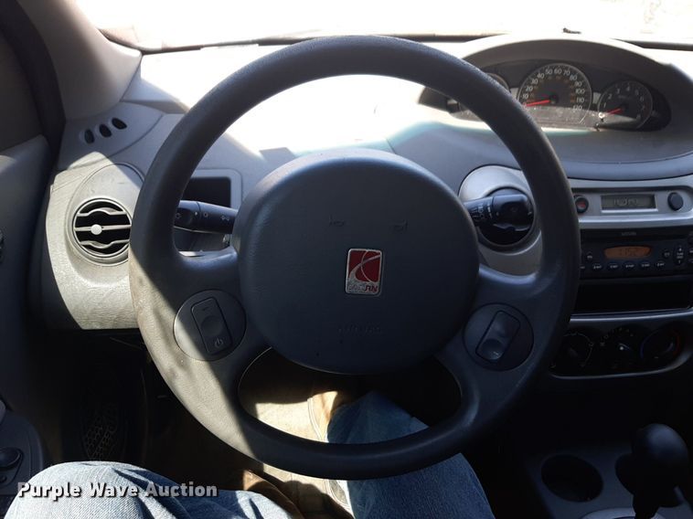 image for item OF9673 2004 Saturn  Ion 