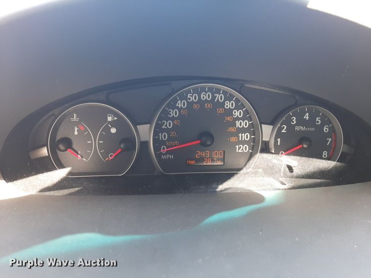 image for item OF9673 2004 Saturn  Ion 