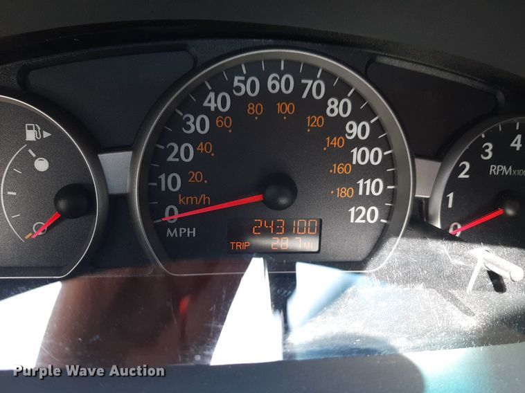 image for item OF9673 2004 Saturn  Ion 