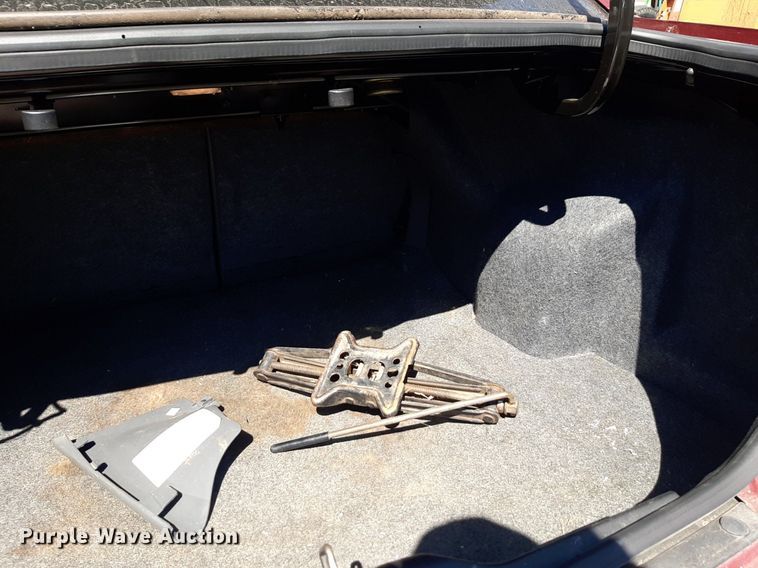 image for item OF9673 2004 Saturn  Ion 