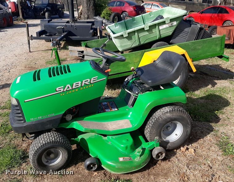 image for item OF9676 1995 John Deere Sabre lawn mower