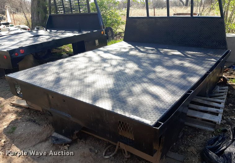 Flat bed in Ponca City, OK Item OF9681 for sale Purple Wave
