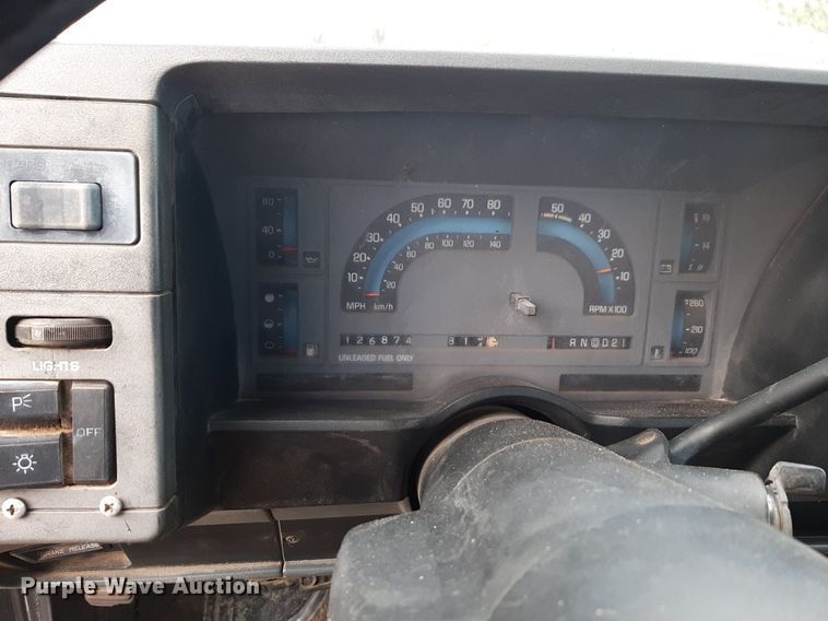 image for item OF9693 1988 Chevrolet S10 pickup truck