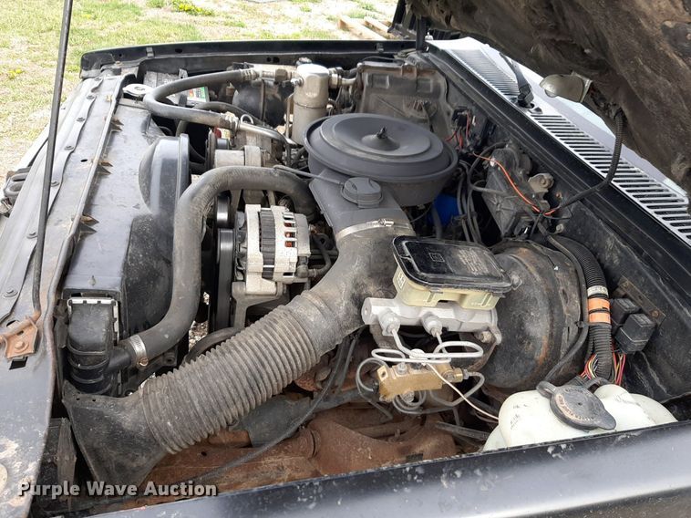 image for item OF9693 1988 Chevrolet S10 pickup truck