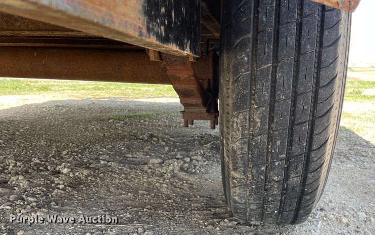 image for item OG9880 2014 Maxey Trailers  equipment trailer