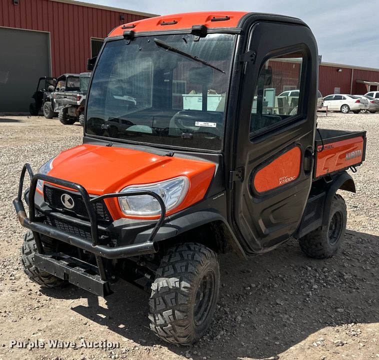 image for item OI9398 2019 Kubota RTV-1100C utility vehicle