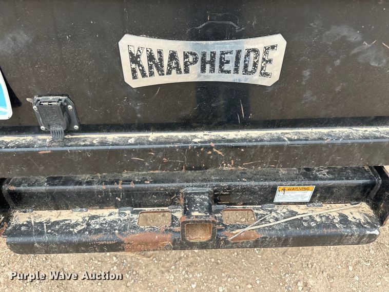 image for item OI9426 2012 Ford F350 Super Duty flatbed pickup truck