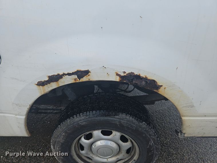 image for item OK9814 2005 Ford  F150 SuperCab pickup truck