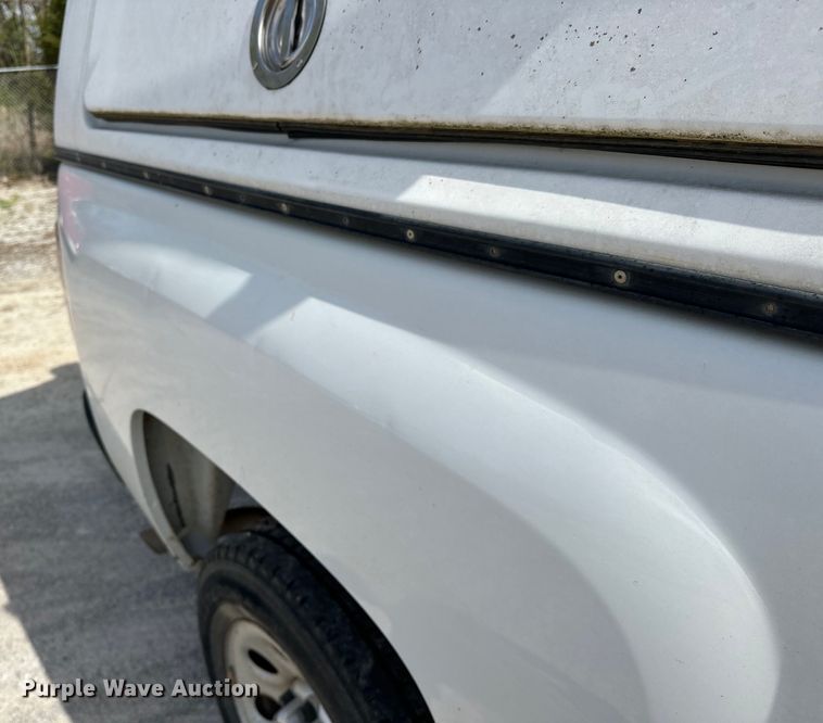 image for item OM9461 2012 Chevrolet  Silverado 1500 pickup truck