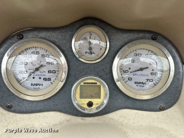 image for item OM9465 1998 Larson  LXI186 boat