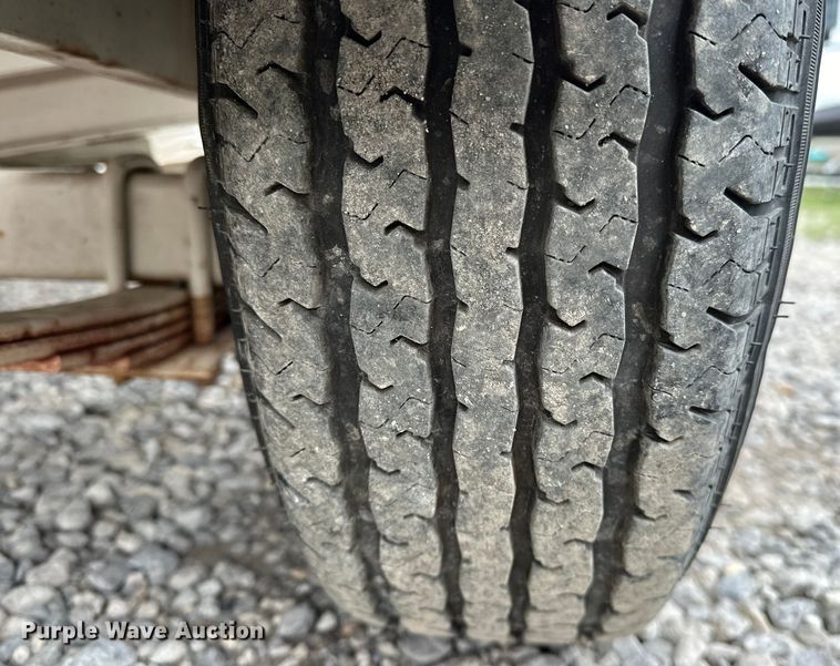 image for item OM9465 1998 Larson  LXI186 boat