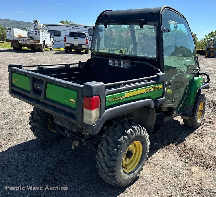 image for item OM9472 2010 John Deere  Gator 855 DSL utility vehicle