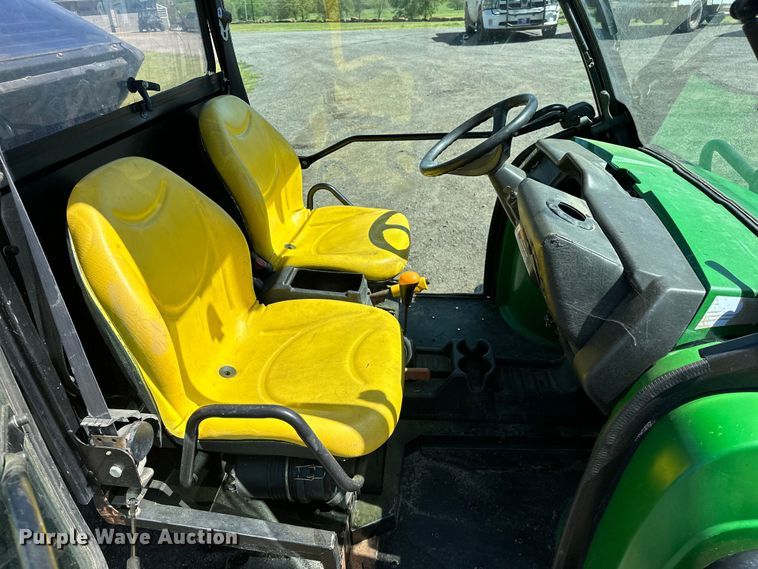 image for item OM9472 2010 John Deere  Gator 855 DSL utility vehicle