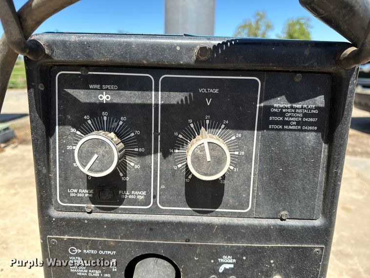 image for item OM9473 Miller Millermatic 250 welder