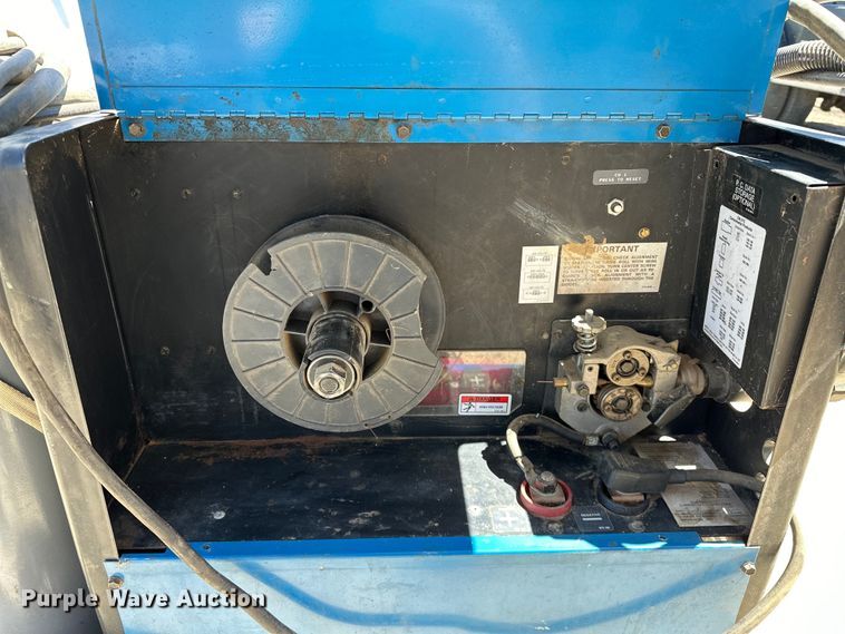 image for item OM9473 Miller Millermatic 250 welder
