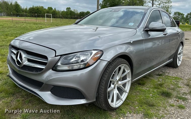 image for item OM9488 2016 Mercedes Benz C300 