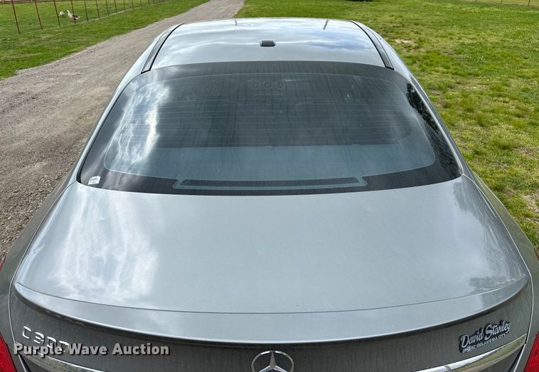 image for item OM9488 2016 Mercedes Benz C300 