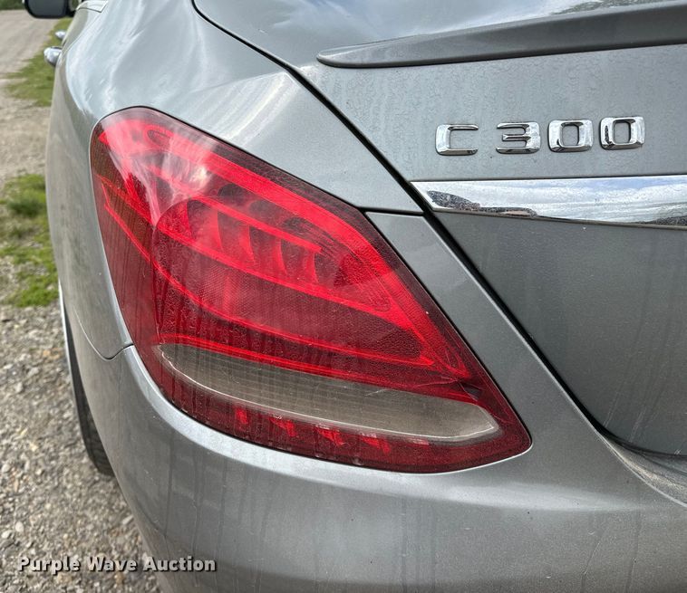 image for item OM9488 2016 Mercedes Benz C300 