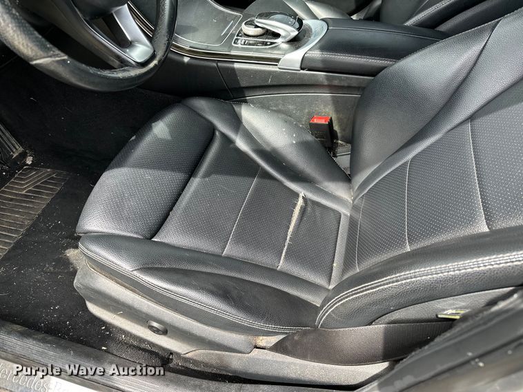 image for item OM9488 2016 Mercedes Benz C300 