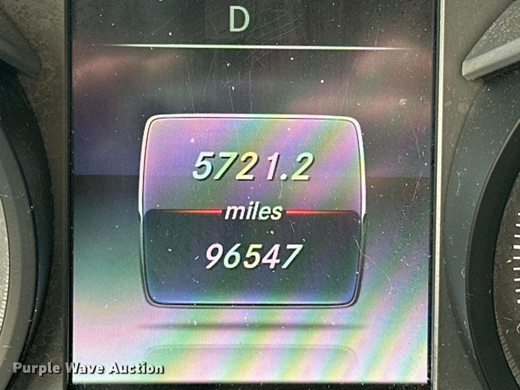 image for item OM9488 2016 Mercedes Benz C300 