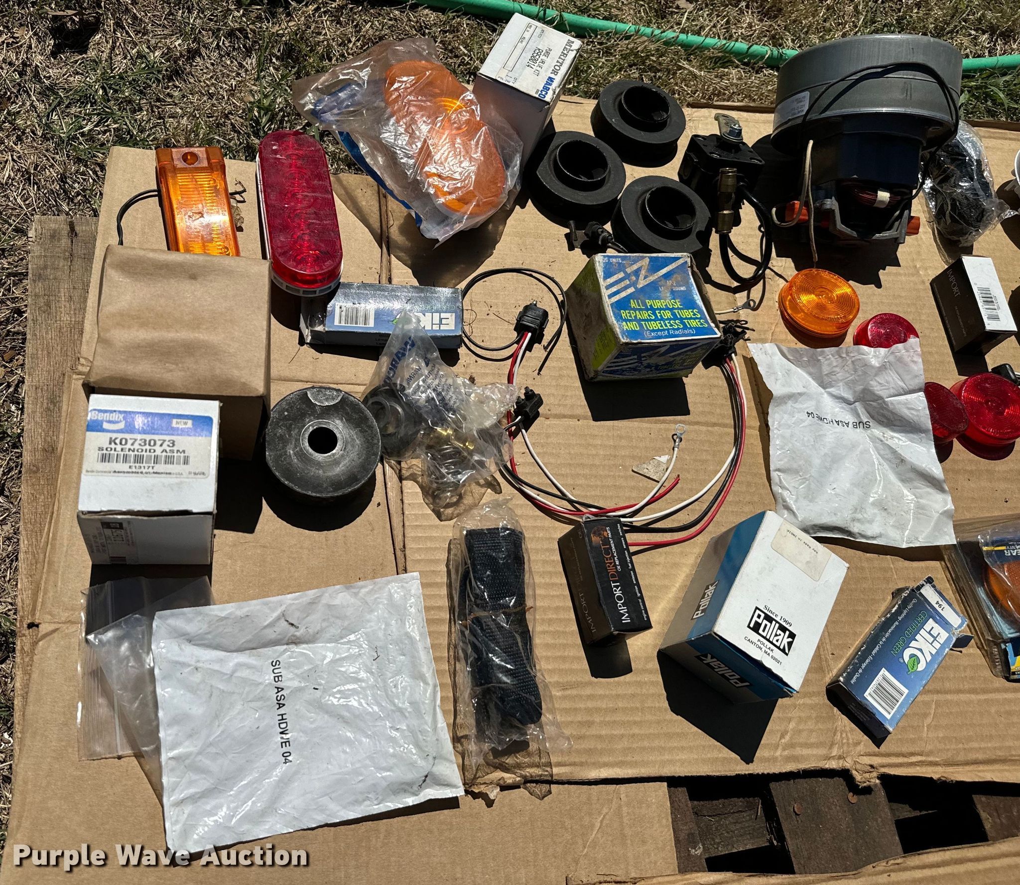 Trailer parts in Iowa Park, TX Item EJ0448 for sale Purple Wave