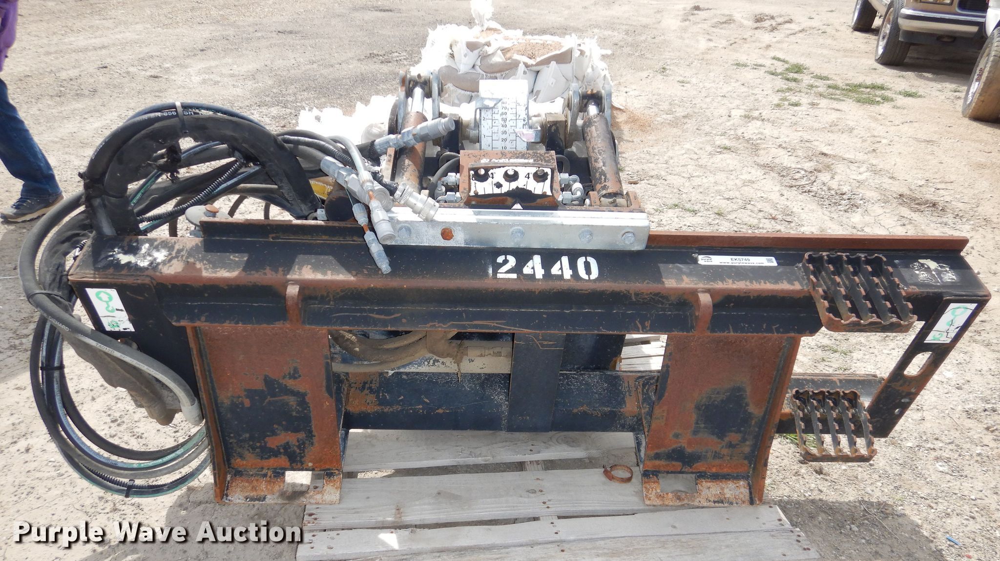 2008 Caterpillar PC205 skid steer cold planer in Manhattan, KS | Item ...