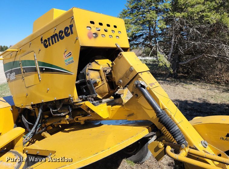 image for item DG0589 2014 Vermeer SC802 stump grinder